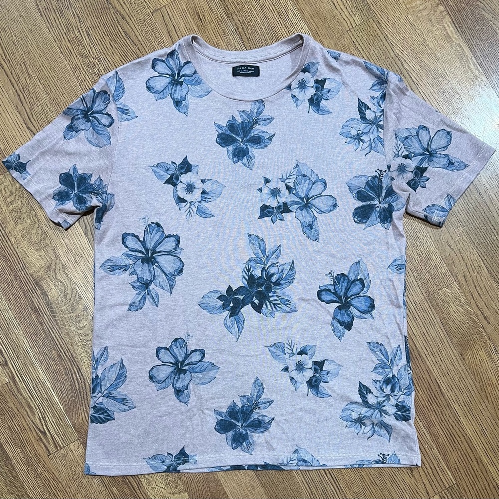 Zara Men’s Floral Tee